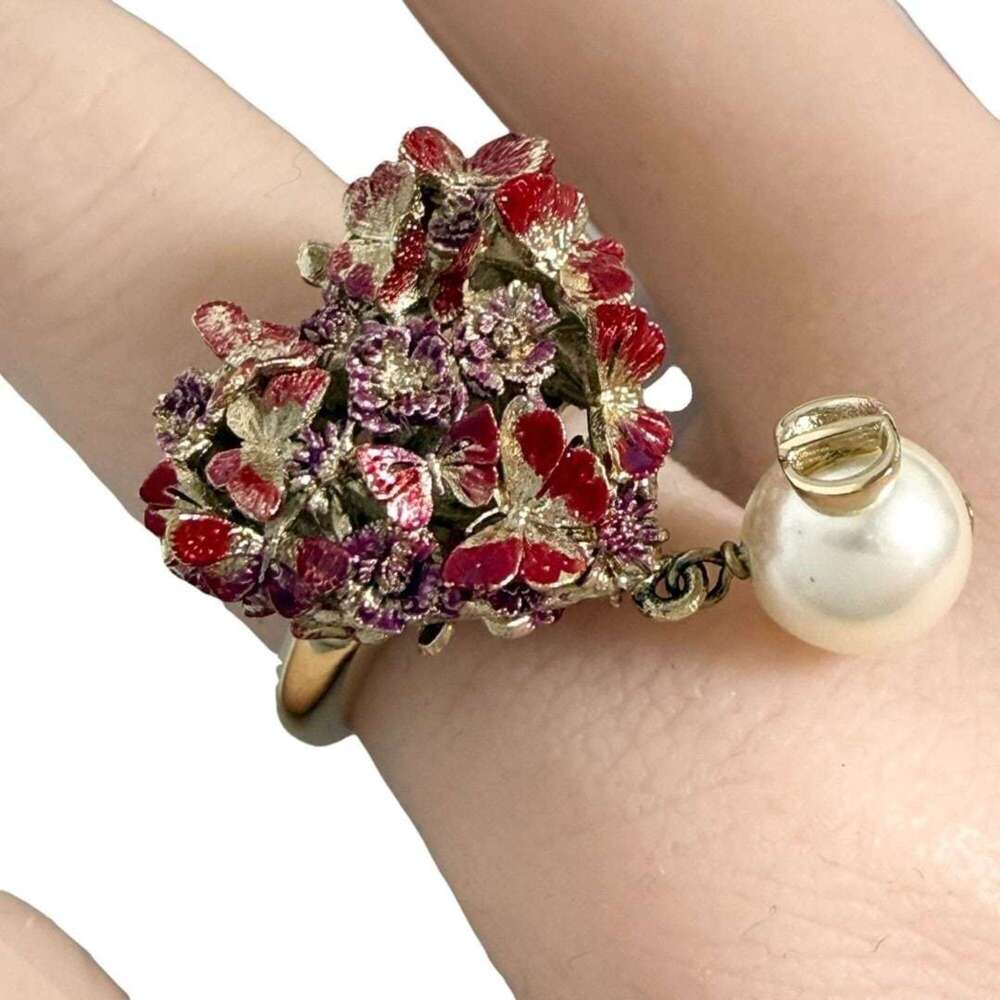 DIOR Papillon Ring - Picture 9 of 10